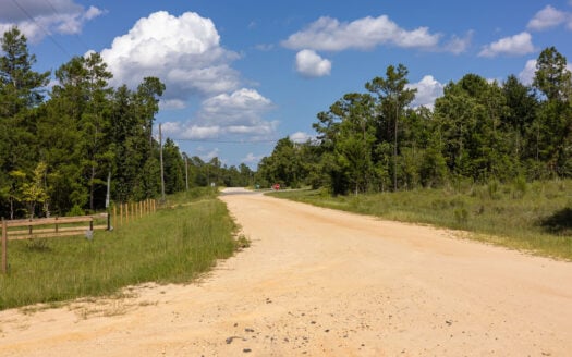 1.08 Acres -Large Lot for Homes or Barn-dominiums